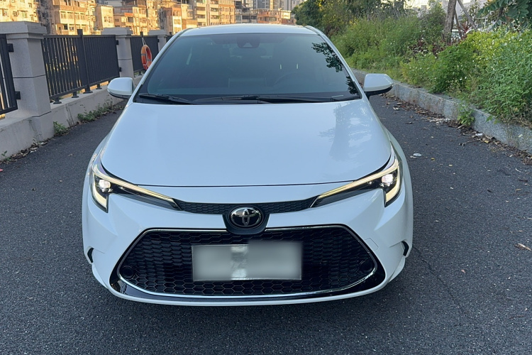 丰田 雷凌 2023款 185T CVT豪华版车身外观6001