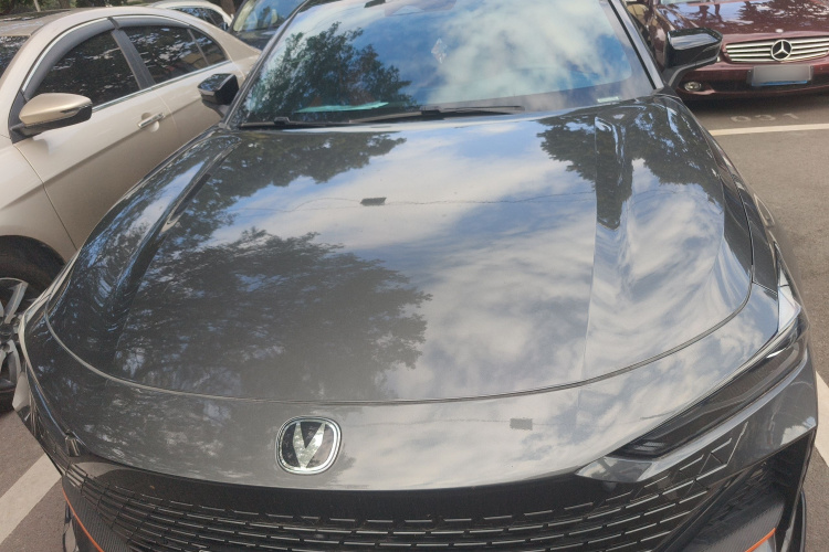 长安UNI-V 2023款 1.5T 运动版车身外观6001