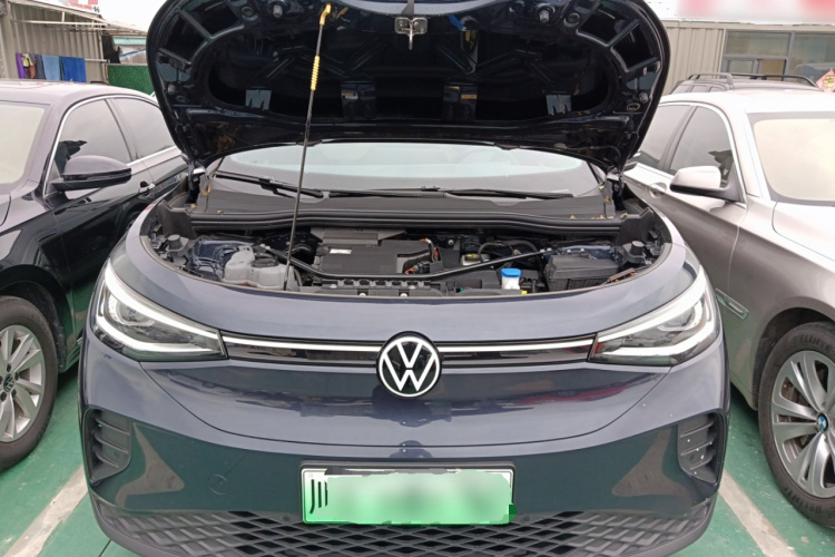 大众 ID.4 CROZZ 2024款 纯享限量版机舱底盘24