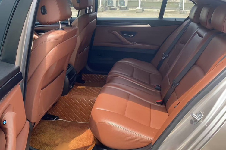 宝马5系 2014款 520Li 典雅型中控内饰7002