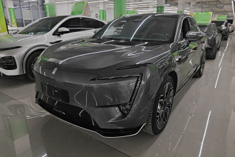 阿维塔11 2024款 730 三激光后驱奢享版