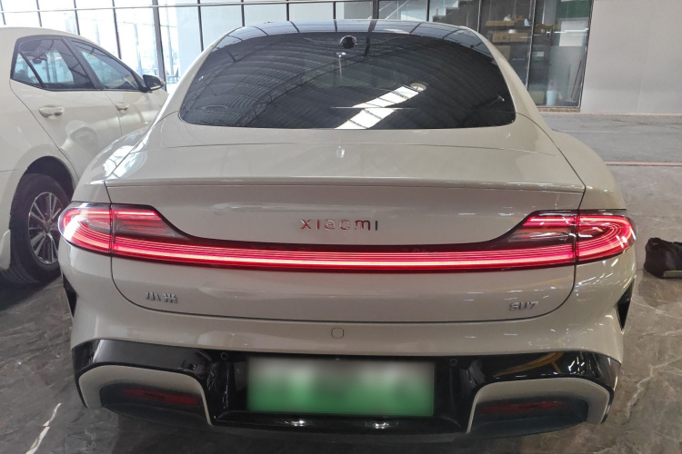 小米汽车 小米SU7 2024款 后驱长续航智驾版车身外观6
