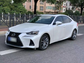 雷克萨斯IS 2017款 300 锋尚版