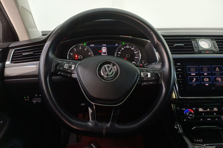 大众 辉昂 2018款 改款 380TSI 两驱商务版中控内饰13