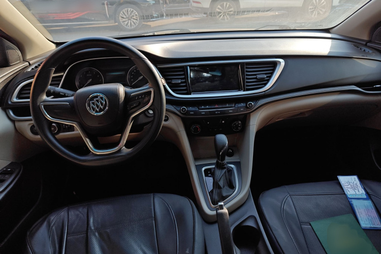 别克 英朗 2015款 15N 自动精英型中控内饰12