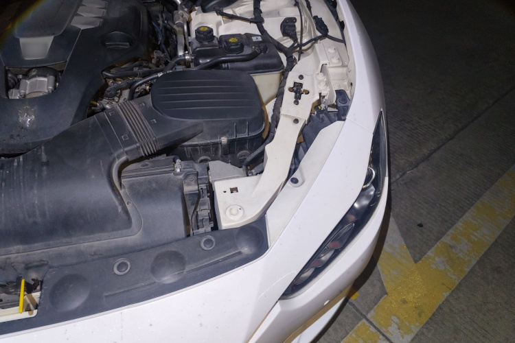 玛莎拉蒂 Ghibli 2014款 3.0T 标准版局部细节9007