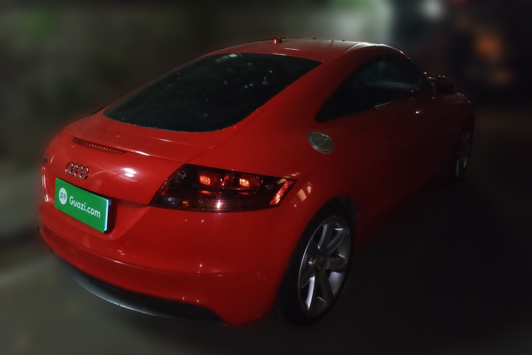 奥迪TT 2010款 TT 2.0TFSI典藏版车身外观7