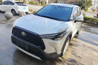 丰田 卡罗拉锐放 2022款 2.0L 精英版