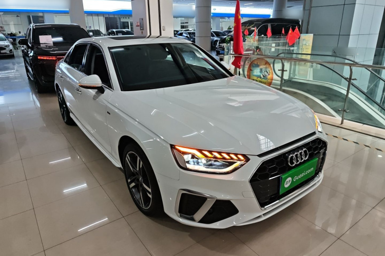奥迪A4L 2020款 40 TFSI 豪华动感型车身外观6002