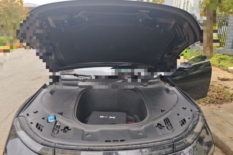 小鹏P7 2022款 586G局部细节24