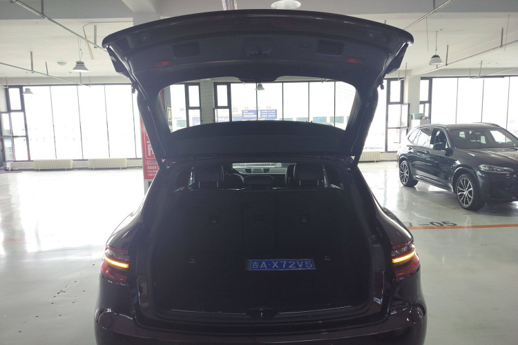 保时捷 2017款  Macan 2.0T中控内饰23