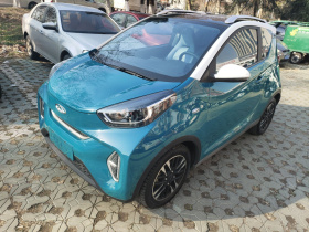 奇瑞 小蚂蚁 2022款 甜粉款 全糖版 磷酸铁锂 29.2kWh 30kW 301km