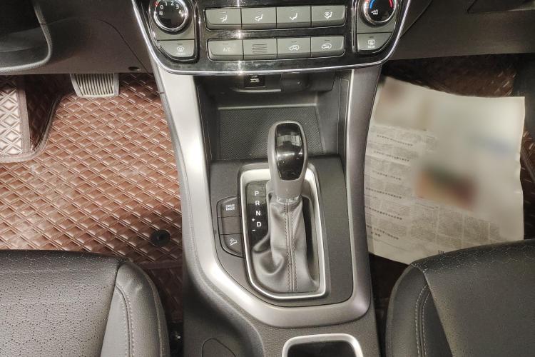 北京现代ix35 2018款 2.0L 自动两驱智勇·畅享版局部细节18