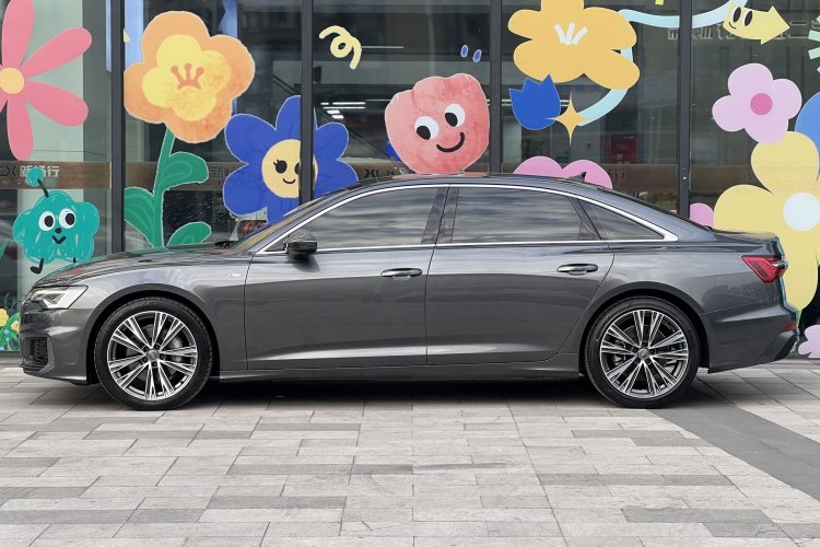 奥迪A6L 2021款 45 TFSI 臻选动感型车身外观6002
