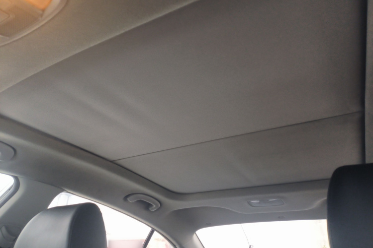 起亚K4 2017款 1.8L 自动GLS Special中控内饰22