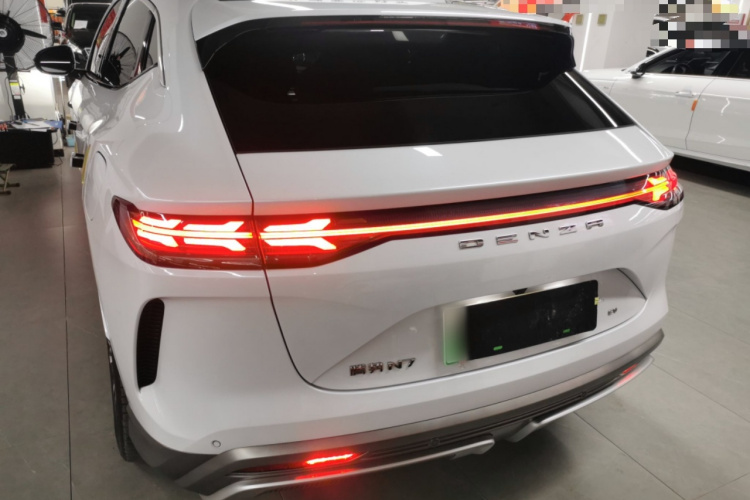 腾势N7 2023款 超长续航版车身外观6004