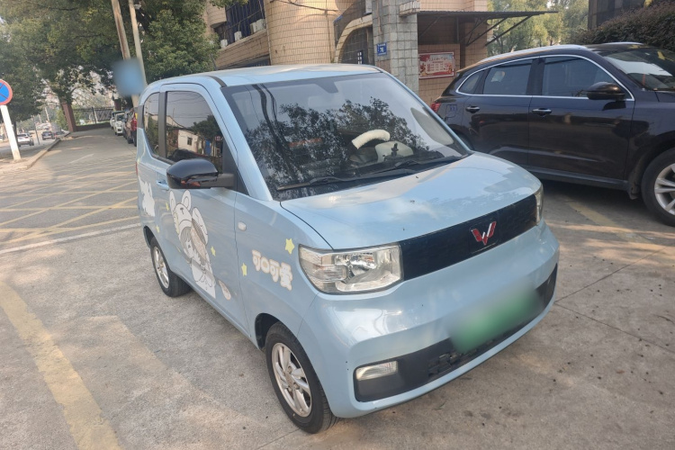 五菱汽车 宏光MINIEV 2020款 自在款 磷酸铁锂车身外观3