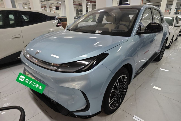 ARCFOX极狐 极狐T1 2025款 425 PLUS车身外观1