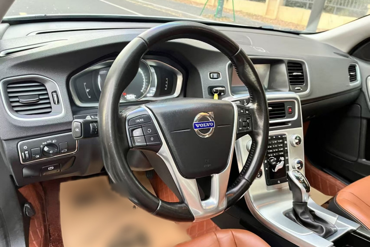 沃尔沃S60 2016款 S60L T4 智远版局部细节13