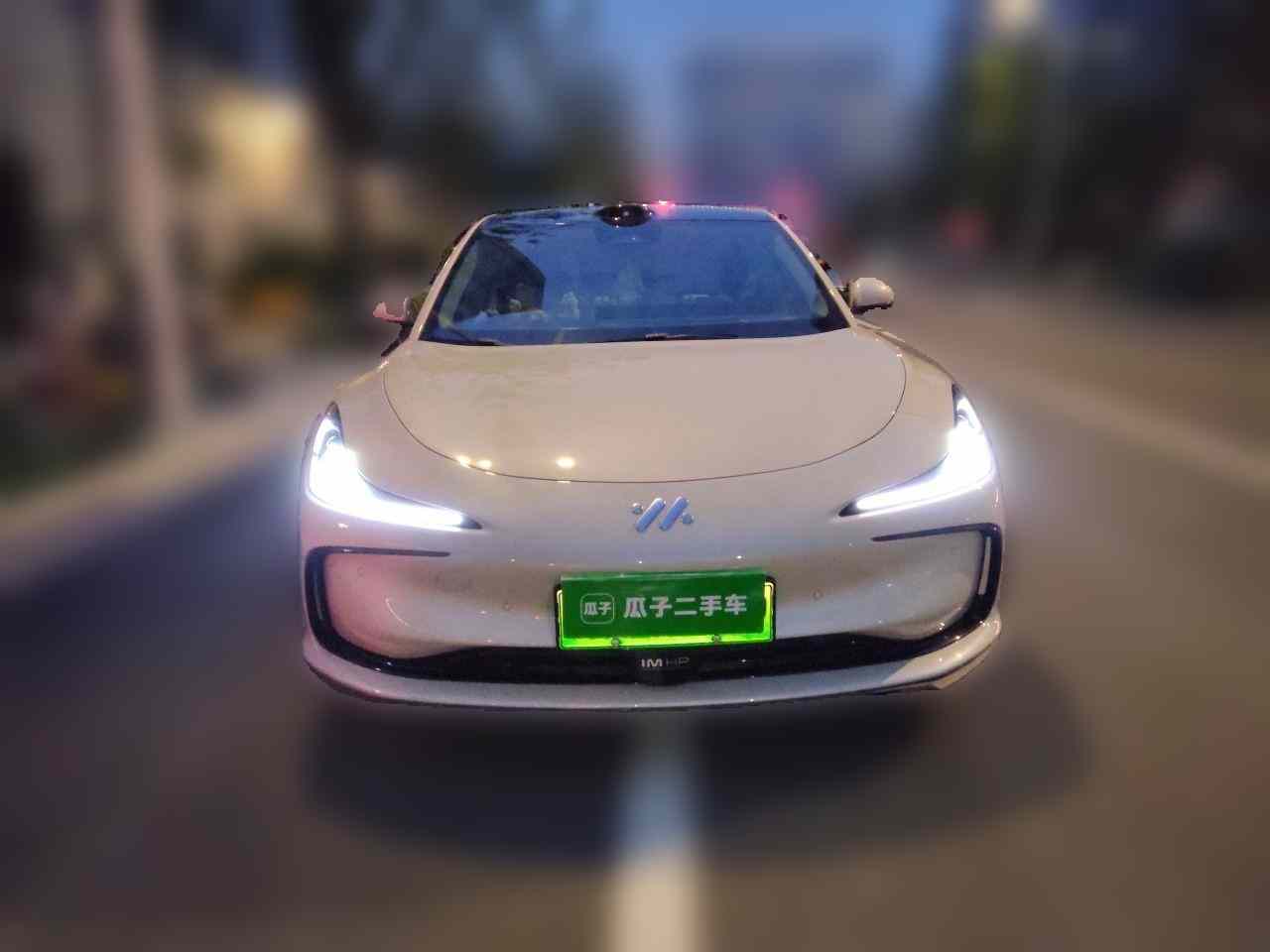 智己汽车 智己L6 2024款 Max 标准版(1)