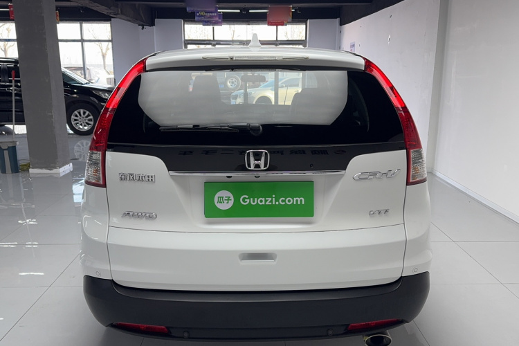 本田CR-V 2013款 2.4L 四驱豪华版车身外观6005