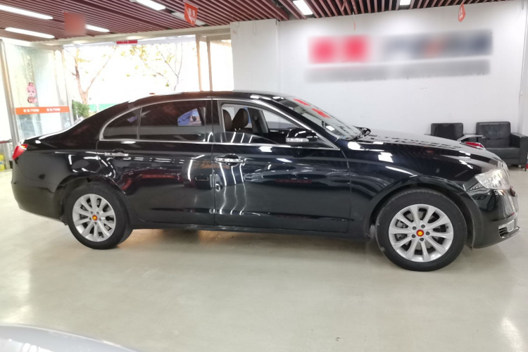 红旗H7 2015款 2.0T 豪华型车身外观6002