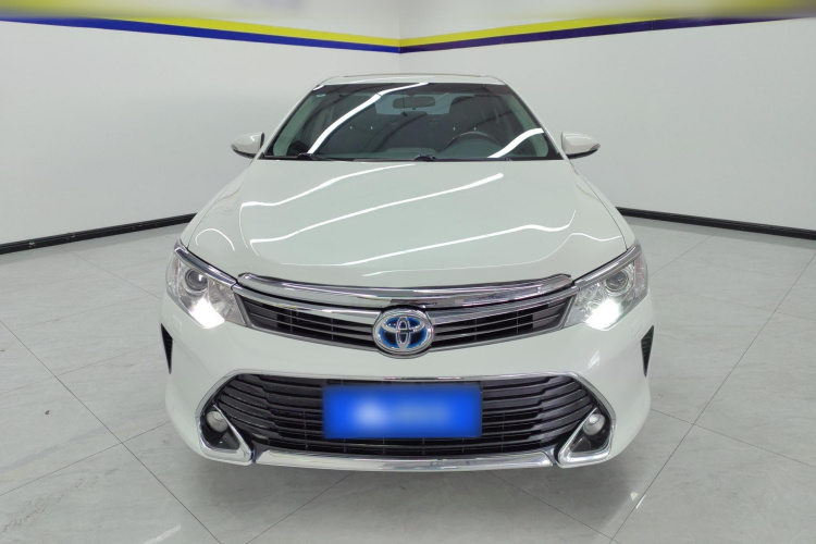 丰田 凯美瑞 2016款 双擎 2.5HG 十周年纪念豪华导航版车身外观2