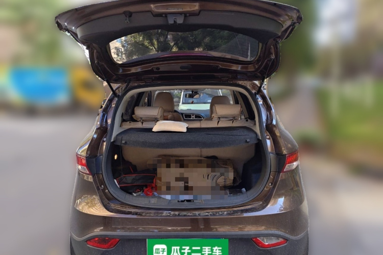 一汽 骏派D60 2015款 1.5L 手动标准型中控内饰23