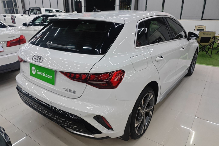 奥迪A3 2025款 Sportback 35TFSI 飞驰尊享型车身外观6005