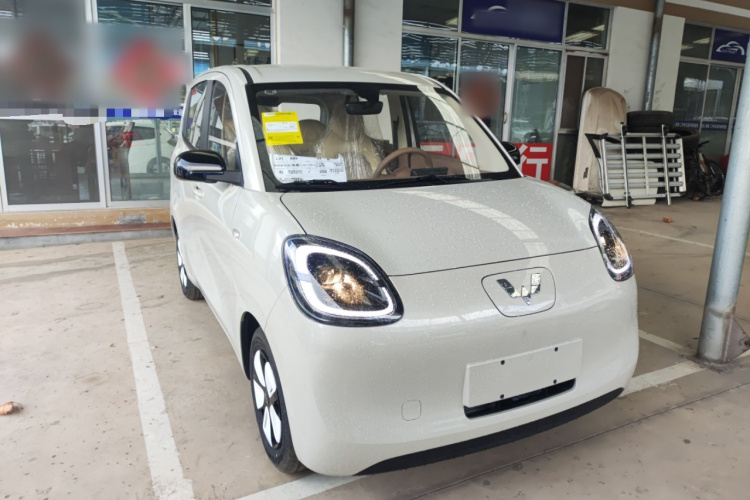 五菱汽车 宏光MINIEV 2025款 四门版 进阶款车身外观3