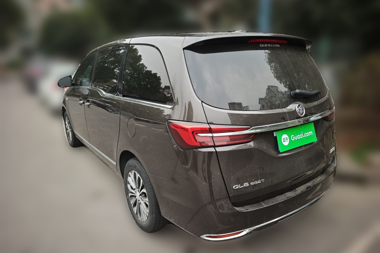 别克GL8 2021款 陆上公务舱 652T 豪华型车身外观5