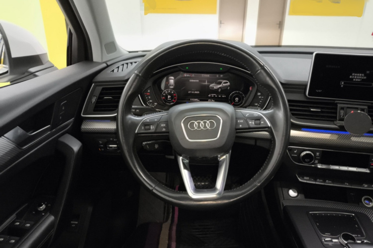 奥迪Q5L 2018款 40 TFSI 荣享时尚型 国V中控内饰13