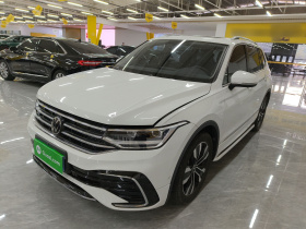 大众 途观L 2024款 出众款 330TSI 自动两驱R-Line龙耀版