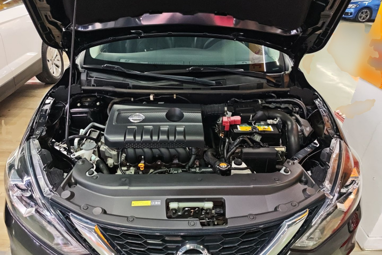 日产 轩逸 2019款 1.6XV CVT智联尊享版 国VI机舱底盘24