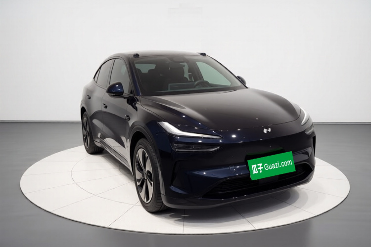 乐道L60 2024款 60kWh 四驱版车身外观3