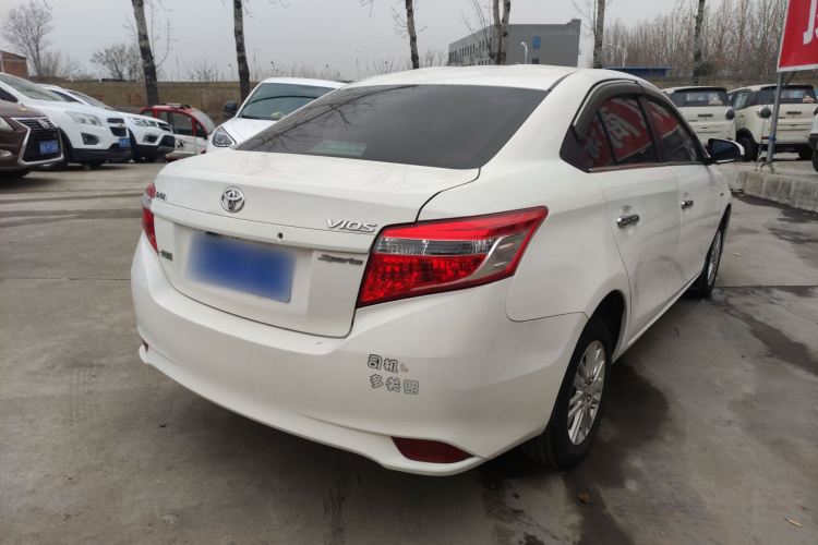 丰田 威驰 2014款 1.3L 手动型尚版车身外观7