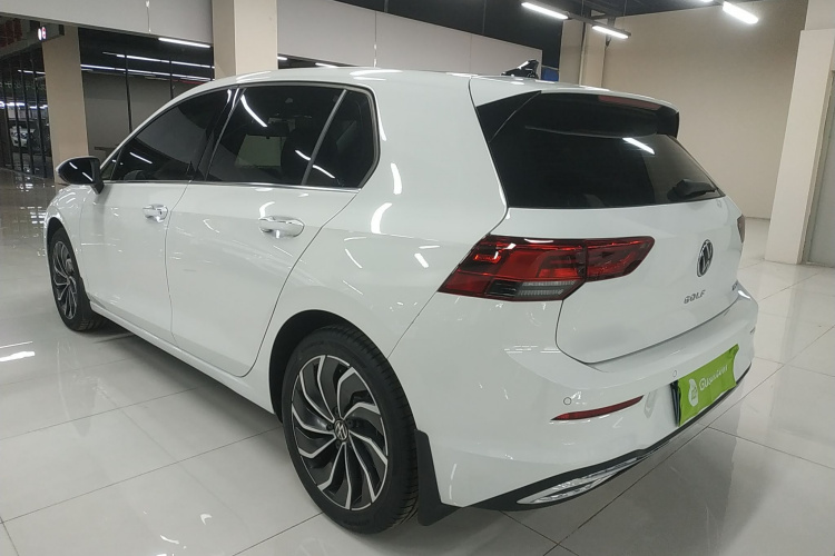 大众 高尔夫 2024款 280TSI DSG Pro 50年传奇版车身外观4