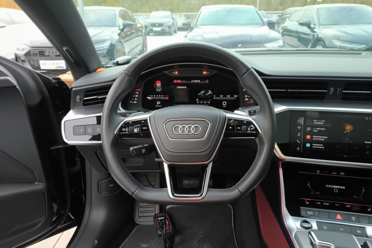 奥迪A7L 2025款 45 TFSI quattro 黑武士版中控内饰13