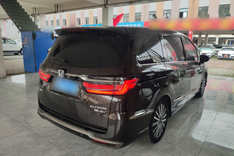 本田 艾力绅 2022款 2.0L e:HEV 豪华先享版车身外观6005