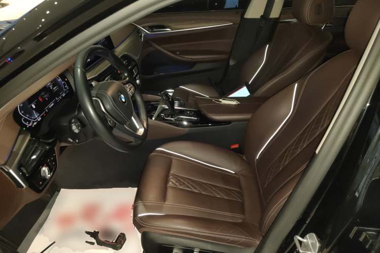 宝马5系新能源 2020款 里程升级版 530Le 豪华套装局部细节19