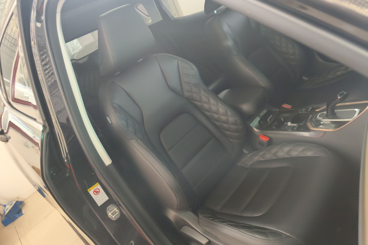 哈弗H6 2021款 1.5GDIT 自动冠军版局部细节41