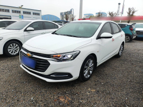 雪佛兰 科鲁泽 2022款 320 自动悦享天窗版