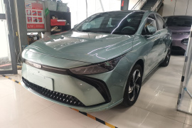 吉利几何G6 2022款 620 新趣型