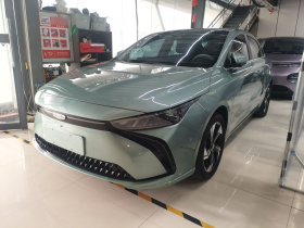 吉利几何G6 2022款 620 新趣型