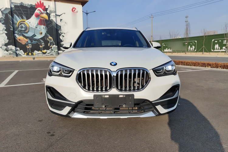 宝马X1 2020款 sDrive20Li 尊享型车身外观6001