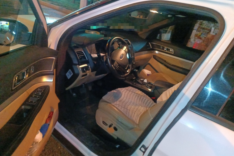 福特 探险者(进口) 2016款 2.3T 风尚版中控内饰7003