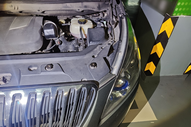 别克GL8 2013款 3.0L XT豪华商务旗舰版局部细节9007