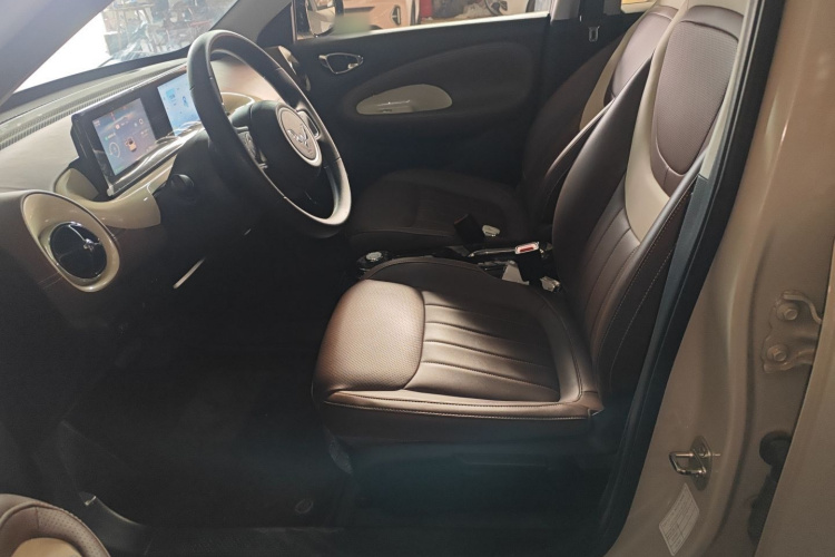 五菱汽车 五菱缤果 2024款 333km 悦享款中控内饰19