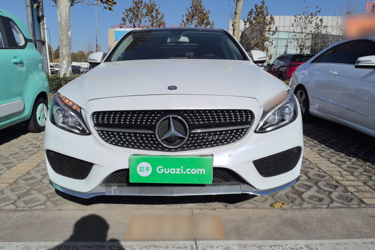 奔驰C级 2016款 C 180 L 运动型车身外观2