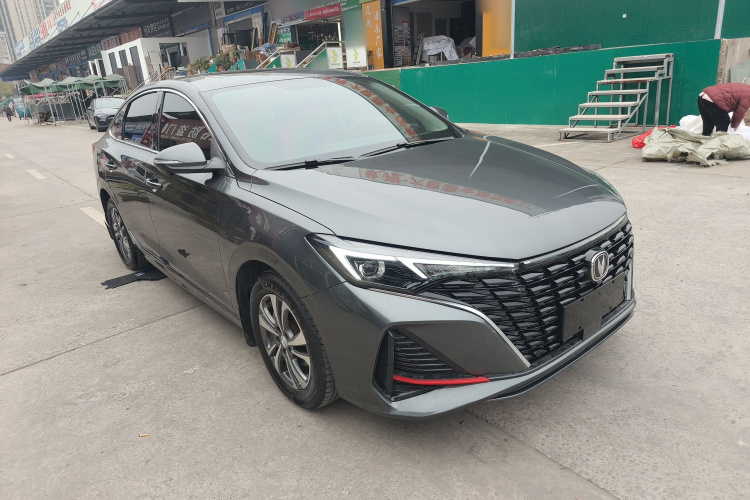 长安 逸动 2024款 PLUS 蓝鲸NE 1.4T GDI DCT高能版车身外观6002